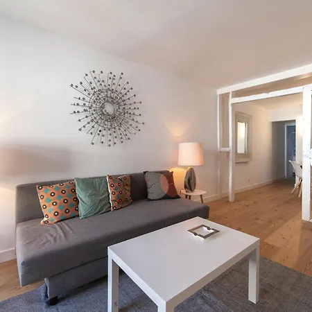 Daire Unique 2 Bdr In The Heart Of