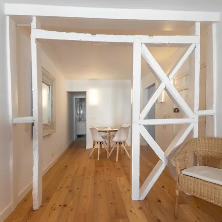 Daire Unique 2 Bdr In The Heart Of