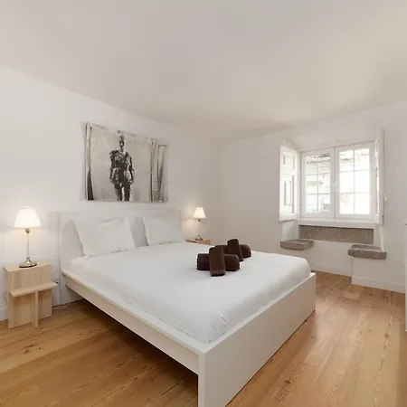 Unique 2 Bdr In The Heart Of Apartament Lizbona