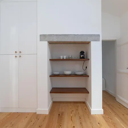 Unique 2 Bdr In The Heart Of Lissabon