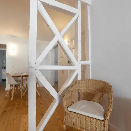 Apartment Unique 2 Bdr In The Heart Of