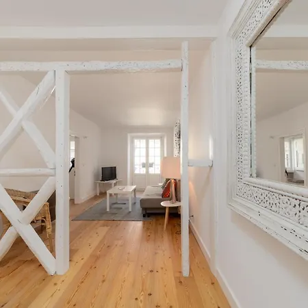 Unique 2 Bdr In The Heart Of * Lissabon