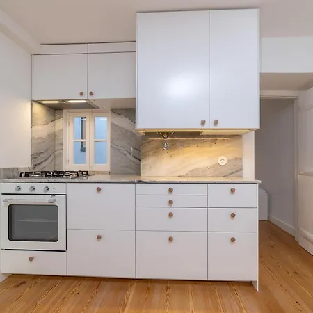 Apartment Unique 2 Bdr In The Heart Of