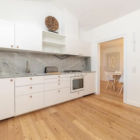 Apartman Unique 2 Bdr In The Heart Of