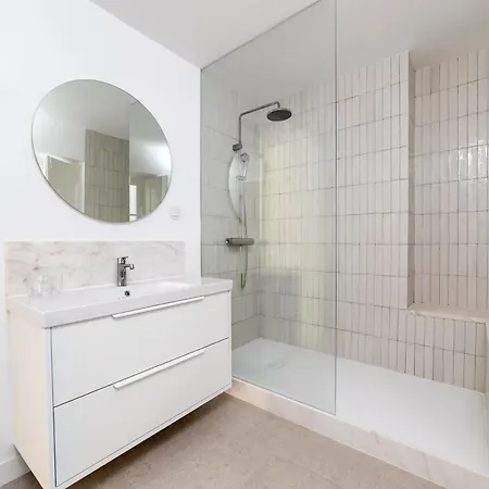 Apartman Unique 2 Bdr In The Heart Of